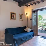Casa di campagna Borgo Solario Castiglione del Lago