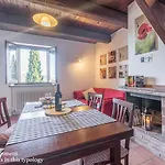 Casa di campagna Borgo Solario