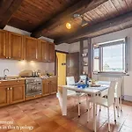 Borgo Solario Casa di campagna